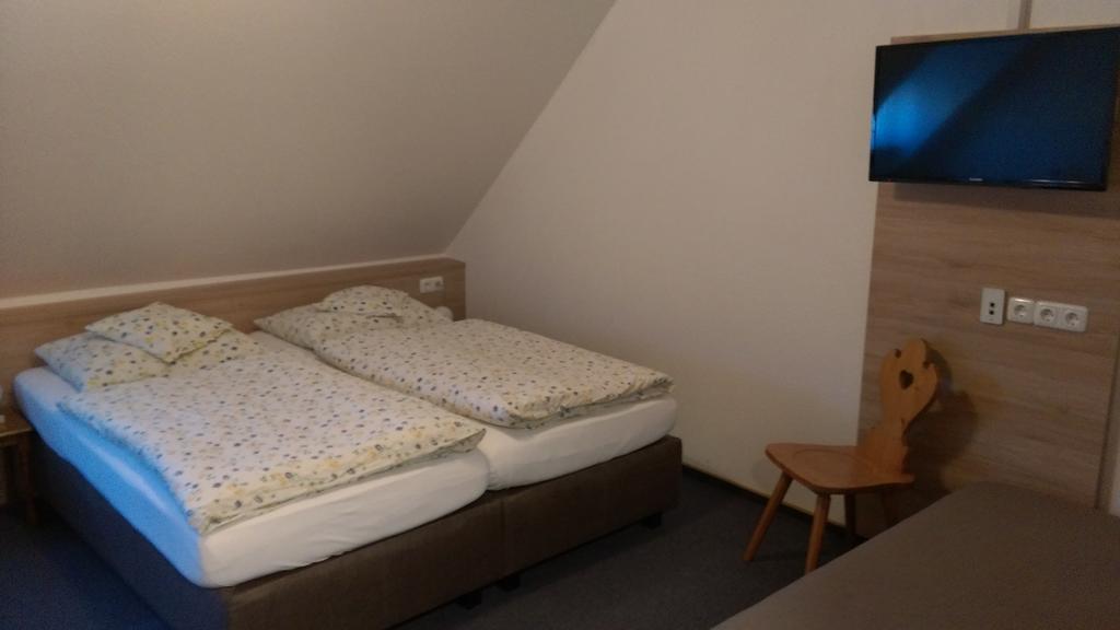 Gasthaus Pension Rezatgrund Windsbach 외부 사진