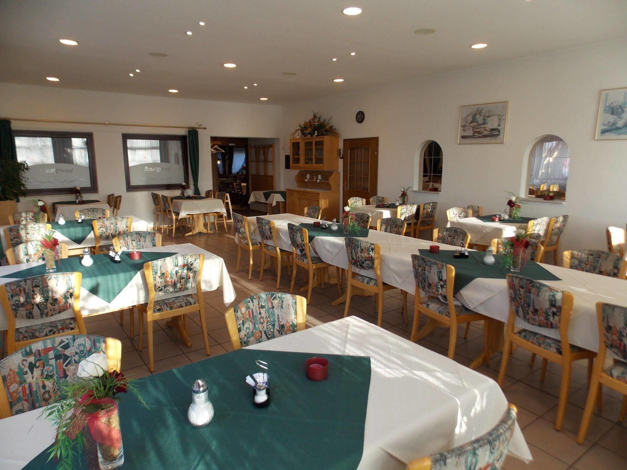 Gasthaus Pension Rezatgrund Windsbach 외부 사진