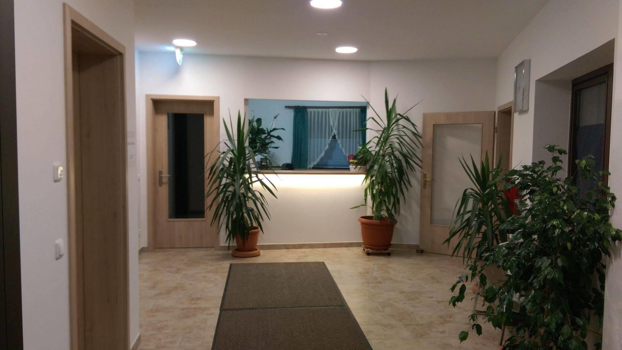 Gasthaus Pension Rezatgrund Windsbach 외부 사진