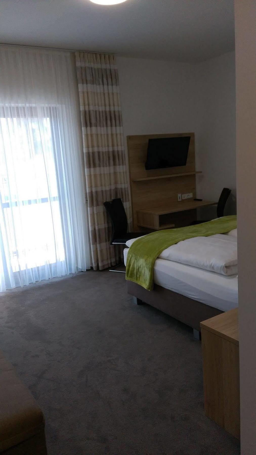 Gasthaus Pension Rezatgrund Windsbach 외부 사진