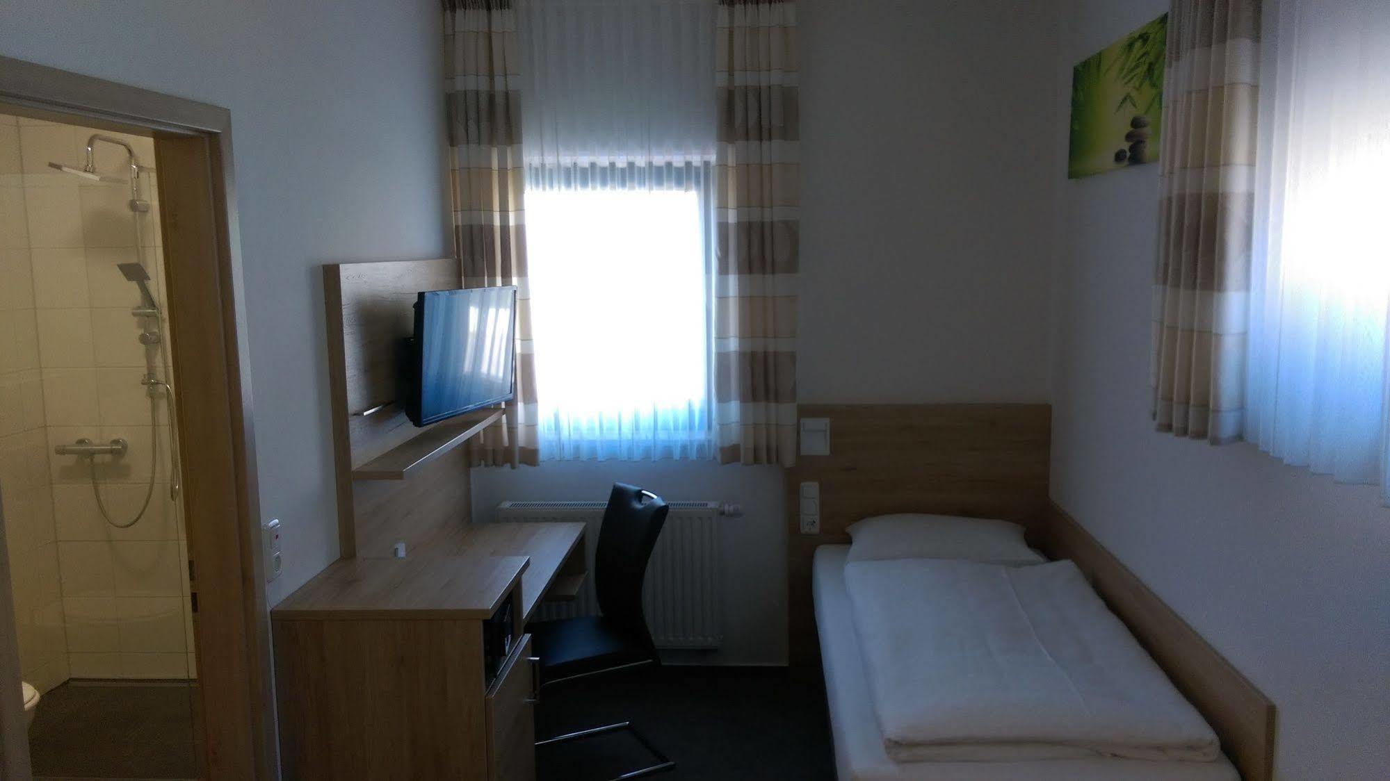 Gasthaus Pension Rezatgrund Windsbach 외부 사진